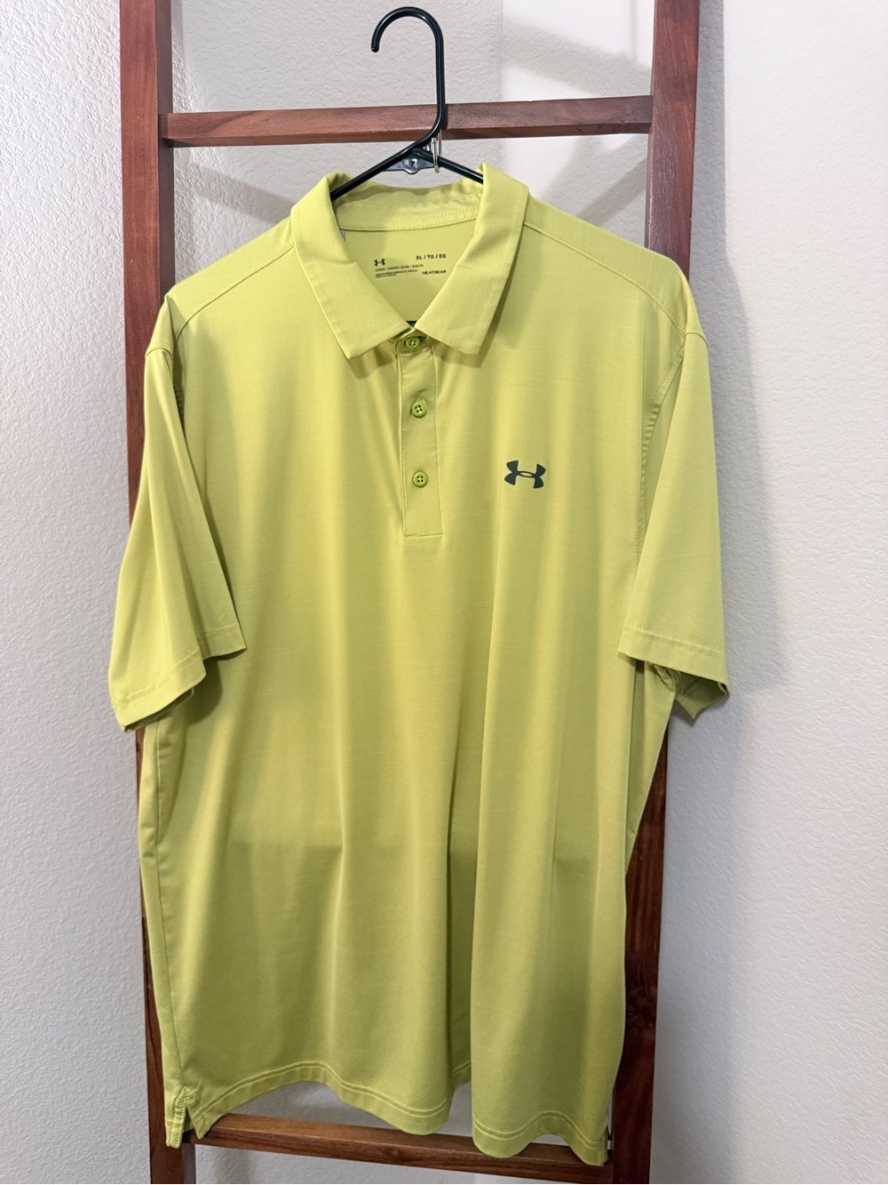 Under Armour Men’s Loose Fit Heatgear Yellow-Green Polo Shirt